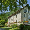 camping-koawa-le-chateau-de-rochetaillee le-bourg-d-oisans